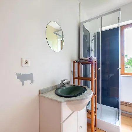 Comfortable studio in Tamniès with a garden Casa vacanze *